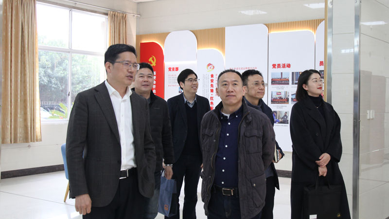 夏曉峰在浙農華盛調研